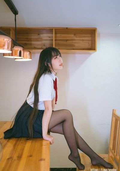 同校生