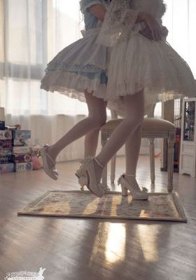 隔壁女孩