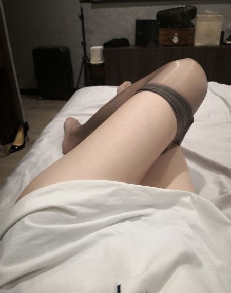 朱莉的第一次