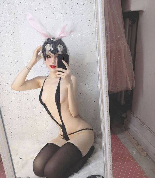 色婷婷一区