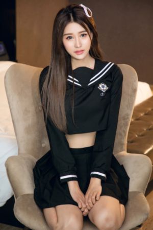 变成黑皮辣妹后