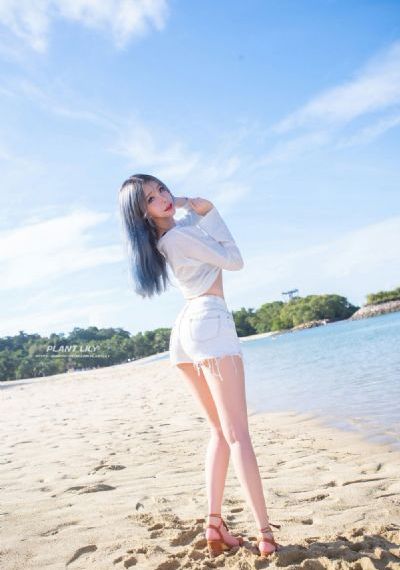 年轻保母