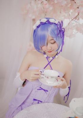 男女做爰裸体猛烈吻胸摸