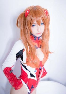 学院侵触